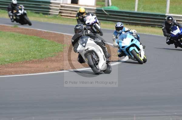 enduro digital images, endurodigitalimages, event digital images, eventdigitalimages, no limits, peter wileman photography, racing digital images, trackday digital images, trackday photos, vmcc banbury run