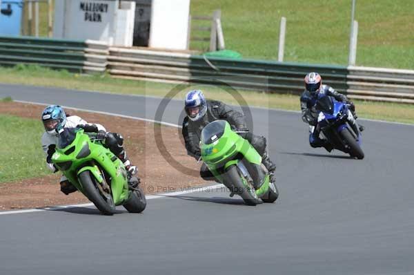 enduro digital images, endurodigitalimages, event digital images, eventdigitalimages, no limits, peter wileman photography, racing digital images, trackday digital images, trackday photos, vmcc banbury run