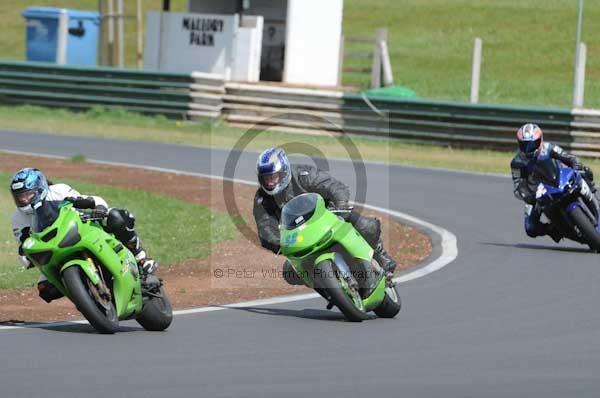 enduro digital images, endurodigitalimages, event digital images, eventdigitalimages, no limits, peter wileman photography, racing digital images, trackday digital images, trackday photos, vmcc banbury run