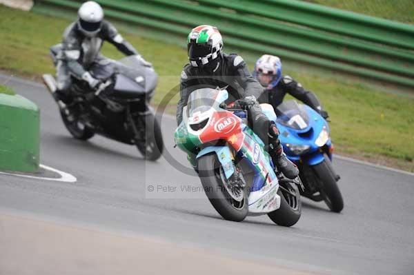 enduro digital images, endurodigitalimages, event digital images, eventdigitalimages, no limits, peter wileman photography, racing digital images, trackday digital images, trackday photos, vmcc banbury run