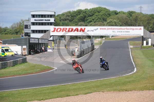 enduro digital images, endurodigitalimages, event digital images, eventdigitalimages, no limits, peter wileman photography, racing digital images, trackday digital images, trackday photos, vmcc banbury run