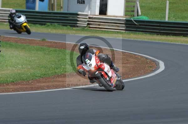 enduro digital images, endurodigitalimages, event digital images, eventdigitalimages, no limits, peter wileman photography, racing digital images, trackday digital images, trackday photos, vmcc banbury run