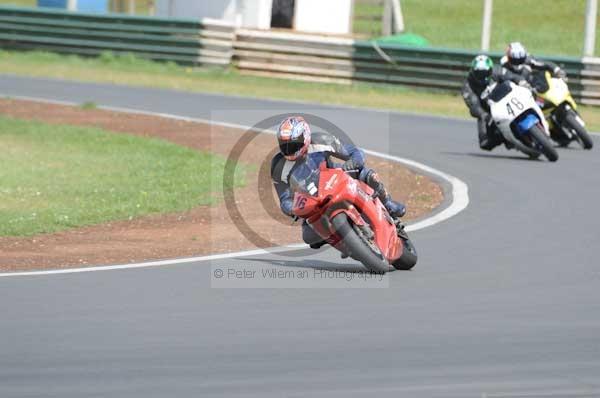 enduro digital images, endurodigitalimages, event digital images, eventdigitalimages, no limits, peter wileman photography, racing digital images, trackday digital images, trackday photos, vmcc banbury run