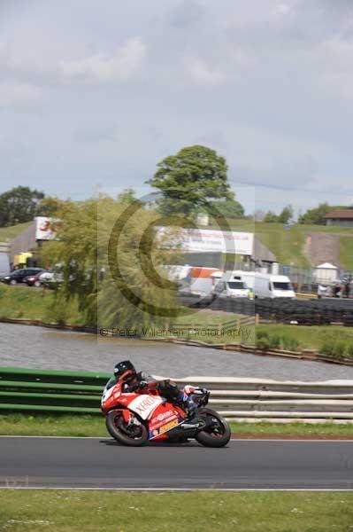 enduro digital images, endurodigitalimages, event digital images, eventdigitalimages, no limits, peter wileman photography, racing digital images, trackday digital images, trackday photos, vmcc banbury run