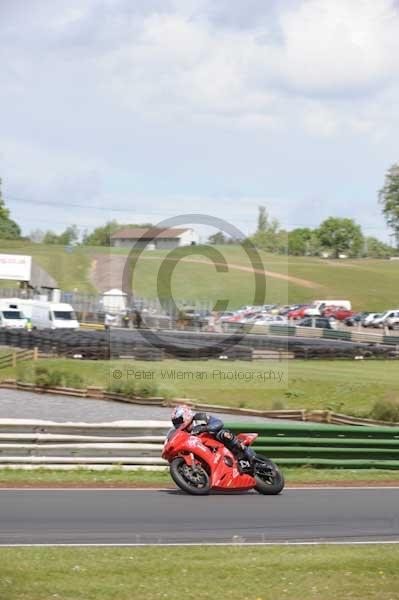 enduro digital images, endurodigitalimages, event digital images, eventdigitalimages, no limits, peter wileman photography, racing digital images, trackday digital images, trackday photos, vmcc banbury run