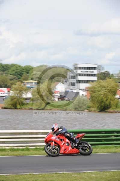 enduro digital images, endurodigitalimages, event digital images, eventdigitalimages, no limits, peter wileman photography, racing digital images, trackday digital images, trackday photos, vmcc banbury run