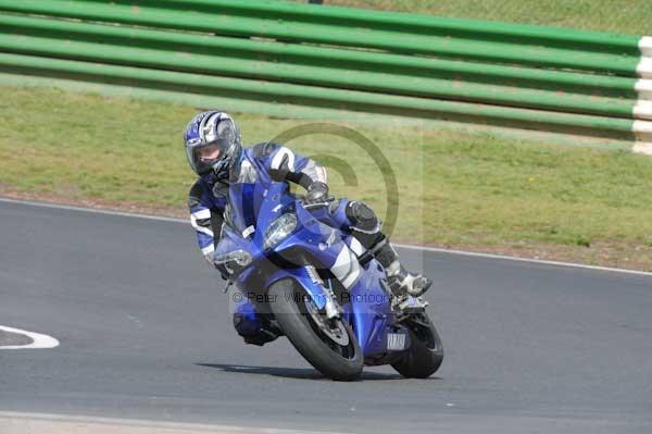 enduro digital images, endurodigitalimages, event digital images, eventdigitalimages, no limits, peter wileman photography, racing digital images, trackday digital images, trackday photos, vmcc banbury run