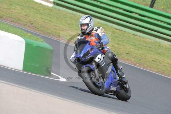 enduro digital images, endurodigitalimages, event digital images, eventdigitalimages, no limits, peter wileman photography, racing digital images, trackday digital images, trackday photos, vmcc banbury run