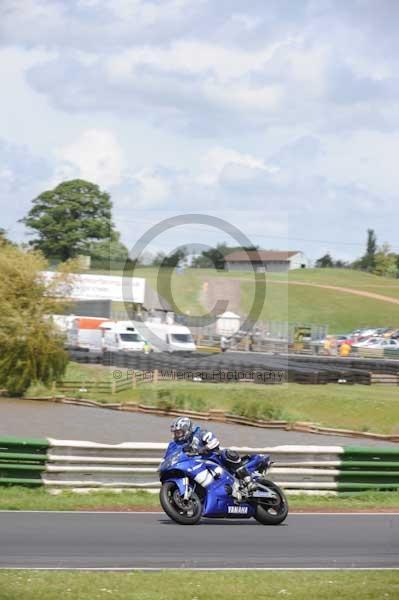 enduro digital images, endurodigitalimages, event digital images, eventdigitalimages, no limits, peter wileman photography, racing digital images, trackday digital images, trackday photos, vmcc banbury run