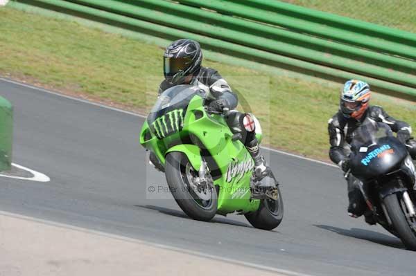 enduro digital images, endurodigitalimages, event digital images, eventdigitalimages, no limits, peter wileman photography, racing digital images, trackday digital images, trackday photos, vmcc banbury run