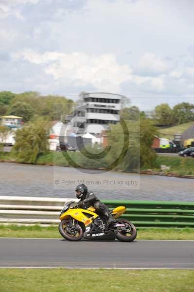 enduro digital images, endurodigitalimages, event digital images, eventdigitalimages, no limits, peter wileman photography, racing digital images, trackday digital images, trackday photos, vmcc banbury run