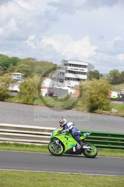 enduro digital images, endurodigitalimages, event digital images, eventdigitalimages, no limits, peter wileman photography, racing digital images, trackday digital images, trackday photos, vmcc banbury run