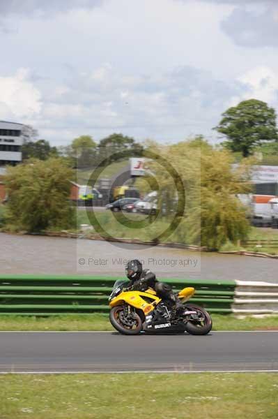 enduro digital images, endurodigitalimages, event digital images, eventdigitalimages, no limits, peter wileman photography, racing digital images, trackday digital images, trackday photos, vmcc banbury run