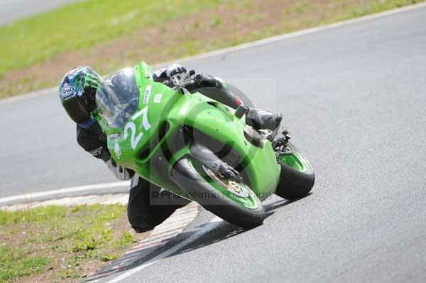 enduro digital images, endurodigitalimages, event digital images, eventdigitalimages, no limits, peter wileman photography, racing digital images, trackday digital images, trackday photos, vmcc banbury run