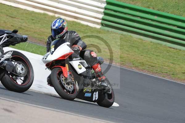 enduro digital images, endurodigitalimages, event digital images, eventdigitalimages, no limits, peter wileman photography, racing digital images, trackday digital images, trackday photos, vmcc banbury run