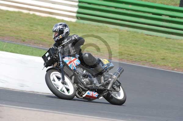 enduro digital images, endurodigitalimages, event digital images, eventdigitalimages, no limits, peter wileman photography, racing digital images, trackday digital images, trackday photos, vmcc banbury run