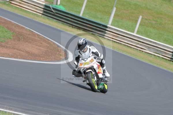 enduro digital images, endurodigitalimages, event digital images, eventdigitalimages, no limits, peter wileman photography, racing digital images, trackday digital images, trackday photos, vmcc banbury run