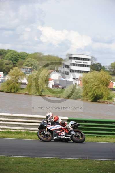 enduro digital images, endurodigitalimages, event digital images, eventdigitalimages, no limits, peter wileman photography, racing digital images, trackday digital images, trackday photos, vmcc banbury run