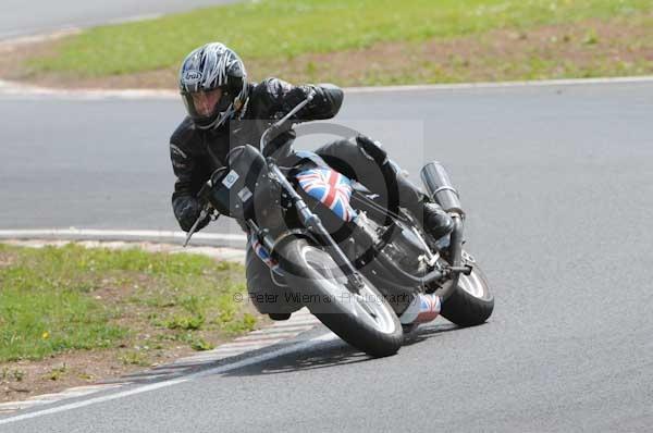 enduro digital images, endurodigitalimages, event digital images, eventdigitalimages, no limits, peter wileman photography, racing digital images, trackday digital images, trackday photos, vmcc banbury run