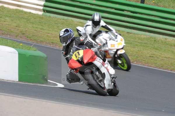 enduro digital images, endurodigitalimages, event digital images, eventdigitalimages, no limits, peter wileman photography, racing digital images, trackday digital images, trackday photos, vmcc banbury run