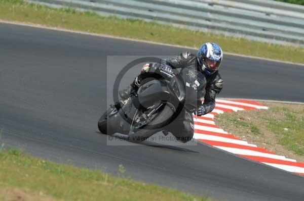 enduro digital images, endurodigitalimages, event digital images, eventdigitalimages, no limits, peter wileman photography, racing digital images, trackday digital images, trackday photos, vmcc banbury run