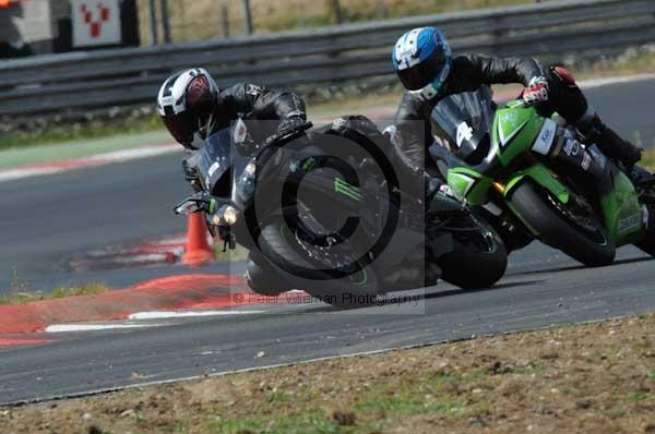 enduro digital images, endurodigitalimages, event digital images, eventdigitalimages, no limits, peter wileman photography, racing digital images, trackday digital images, trackday photos, vmcc banbury run