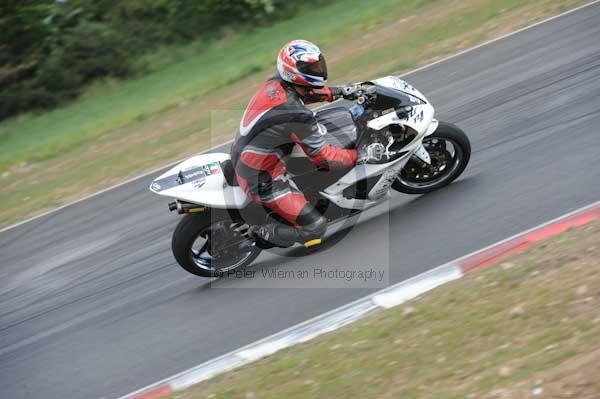 enduro digital images, endurodigitalimages, event digital images, eventdigitalimages, no limits, peter wileman photography, racing digital images, trackday digital images, trackday photos, vmcc banbury run