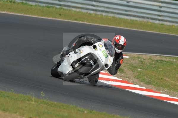 enduro digital images, endurodigitalimages, event digital images, eventdigitalimages, no limits, peter wileman photography, racing digital images, trackday digital images, trackday photos, vmcc banbury run