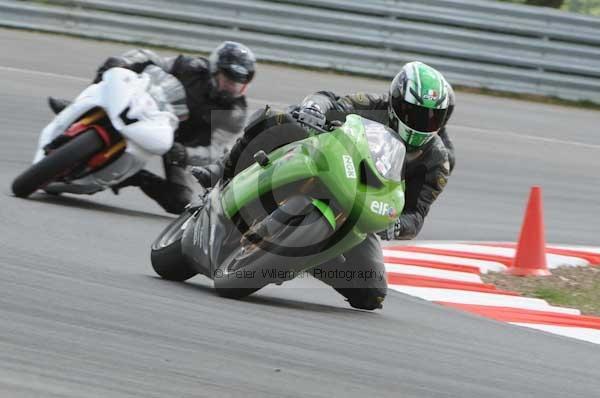 enduro digital images, endurodigitalimages, event digital images, eventdigitalimages, no limits, peter wileman photography, racing digital images, trackday digital images, trackday photos, vmcc banbury run