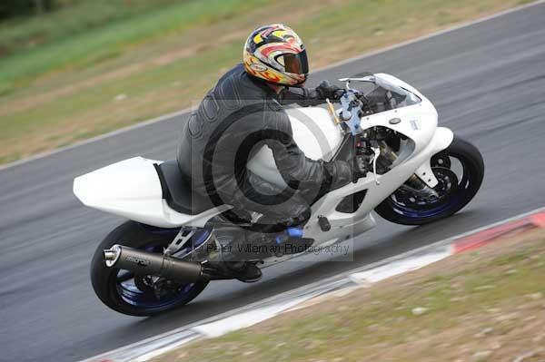 enduro digital images, endurodigitalimages, event digital images, eventdigitalimages, no limits, peter wileman photography, racing digital images, trackday digital images, trackday photos, vmcc banbury run