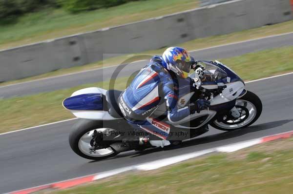 enduro digital images, endurodigitalimages, event digital images, eventdigitalimages, no limits, peter wileman photography, racing digital images, trackday digital images, trackday photos, vmcc banbury run