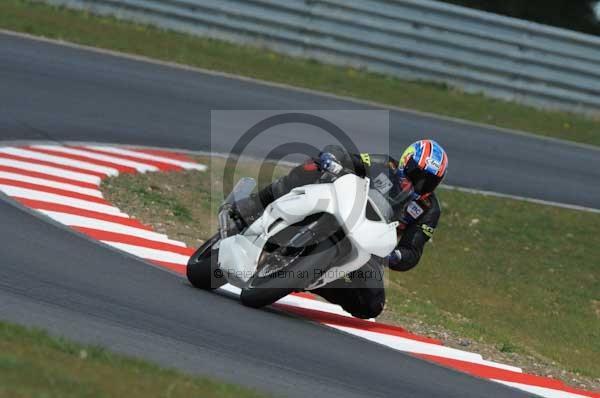 enduro digital images, endurodigitalimages, event digital images, eventdigitalimages, no limits, peter wileman photography, racing digital images, trackday digital images, trackday photos, vmcc banbury run