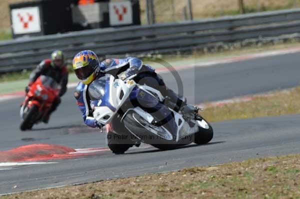 enduro digital images, endurodigitalimages, event digital images, eventdigitalimages, no limits, peter wileman photography, racing digital images, trackday digital images, trackday photos, vmcc banbury run