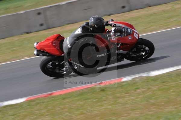 enduro digital images, endurodigitalimages, event digital images, eventdigitalimages, no limits, peter wileman photography, racing digital images, trackday digital images, trackday photos, vmcc banbury run