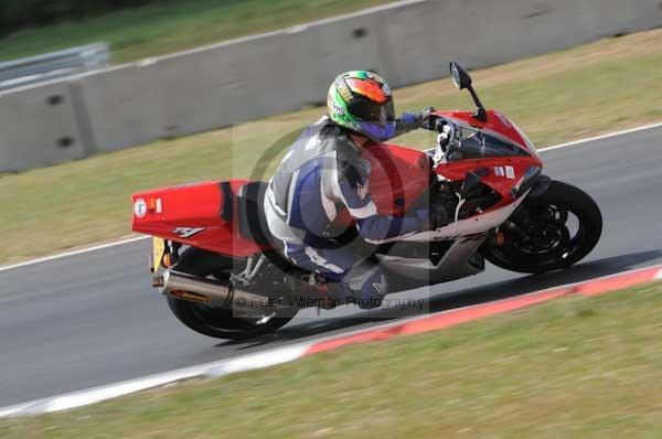 enduro digital images, endurodigitalimages, event digital images, eventdigitalimages, no limits, peter wileman photography, racing digital images, trackday digital images, trackday photos, vmcc banbury run