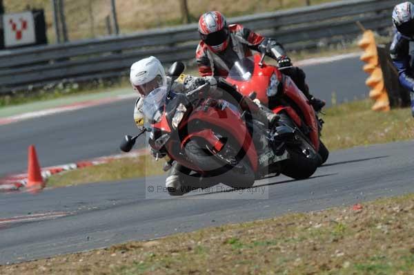 enduro digital images, endurodigitalimages, event digital images, eventdigitalimages, no limits, peter wileman photography, racing digital images, trackday digital images, trackday photos, vmcc banbury run