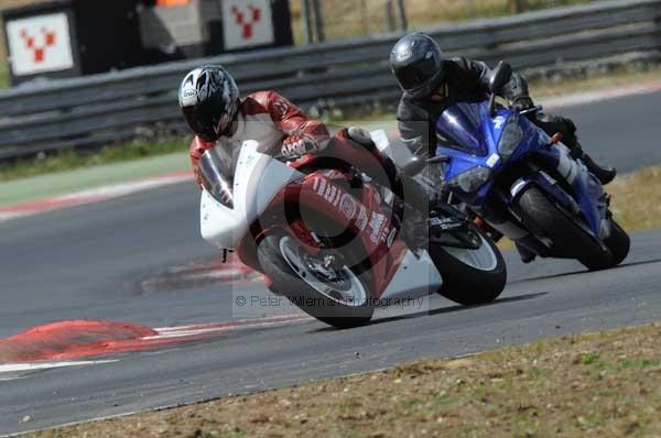 enduro digital images, endurodigitalimages, event digital images, eventdigitalimages, no limits, peter wileman photography, racing digital images, trackday digital images, trackday photos, vmcc banbury run