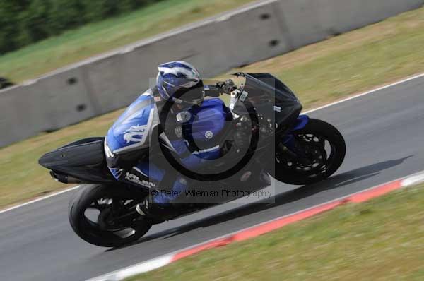 enduro digital images, endurodigitalimages, event digital images, eventdigitalimages, no limits, peter wileman photography, racing digital images, trackday digital images, trackday photos, vmcc banbury run