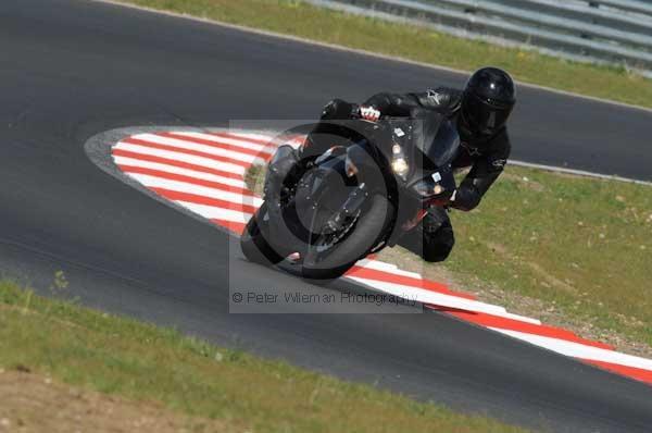 enduro digital images, endurodigitalimages, event digital images, eventdigitalimages, no limits, peter wileman photography, racing digital images, trackday digital images, trackday photos, vmcc banbury run