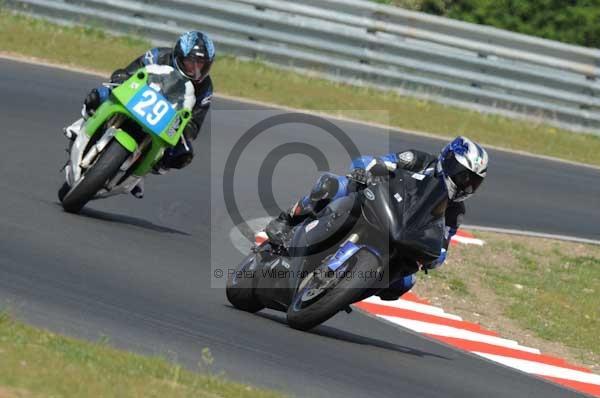 enduro digital images, endurodigitalimages, event digital images, eventdigitalimages, no limits, peter wileman photography, racing digital images, trackday digital images, trackday photos, vmcc banbury run