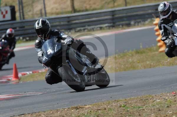 enduro digital images, endurodigitalimages, event digital images, eventdigitalimages, no limits, peter wileman photography, racing digital images, trackday digital images, trackday photos, vmcc banbury run