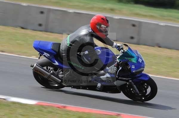 enduro digital images, endurodigitalimages, event digital images, eventdigitalimages, no limits, peter wileman photography, racing digital images, trackday digital images, trackday photos, vmcc banbury run