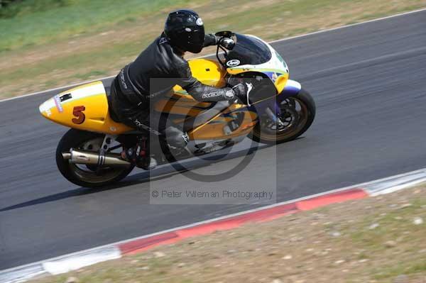 enduro digital images, endurodigitalimages, event digital images, eventdigitalimages, no limits, peter wileman photography, racing digital images, trackday digital images, trackday photos, vmcc banbury run