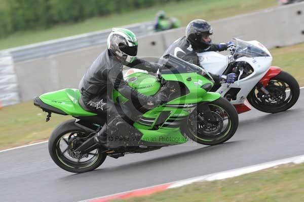 enduro digital images, endurodigitalimages, event digital images, eventdigitalimages, no limits, peter wileman photography, racing digital images, trackday digital images, trackday photos, vmcc banbury run