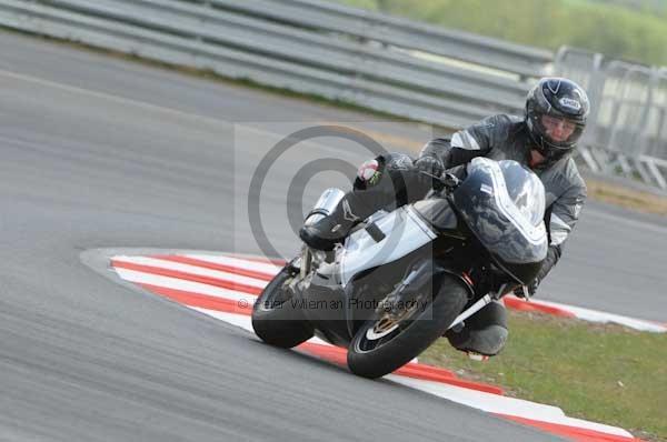 enduro digital images, endurodigitalimages, event digital images, eventdigitalimages, no limits, peter wileman photography, racing digital images, trackday digital images, trackday photos, vmcc banbury run