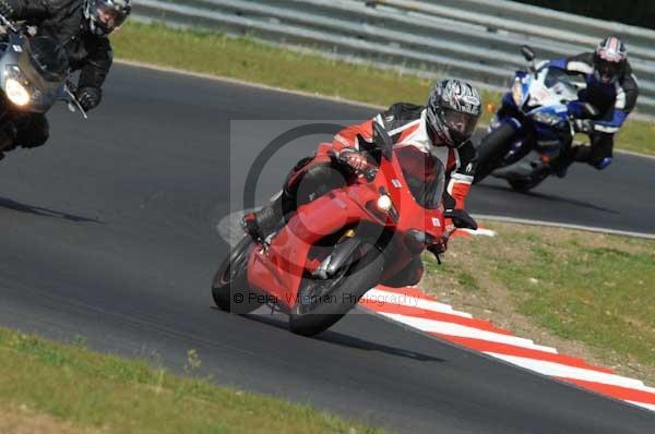 enduro digital images, endurodigitalimages, event digital images, eventdigitalimages, no limits, peter wileman photography, racing digital images, trackday digital images, trackday photos, vmcc banbury run