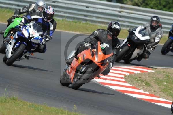 enduro digital images, endurodigitalimages, event digital images, eventdigitalimages, no limits, peter wileman photography, racing digital images, trackday digital images, trackday photos, vmcc banbury run