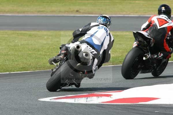 enduro digital images, endurodigitalimages, event digital images, eventdigitalimages, no limits, peter wileman photography, racing digital images, trackday digital images, trackday photos, vmcc banbury run