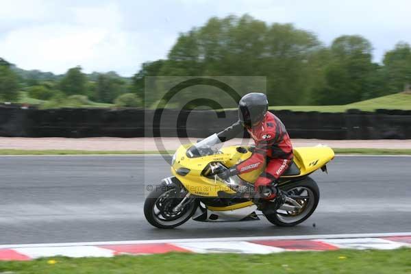 enduro digital images, endurodigitalimages, event digital images, eventdigitalimages, no limits, peter wileman photography, racing digital images, trackday digital images, trackday photos, vmcc banbury run