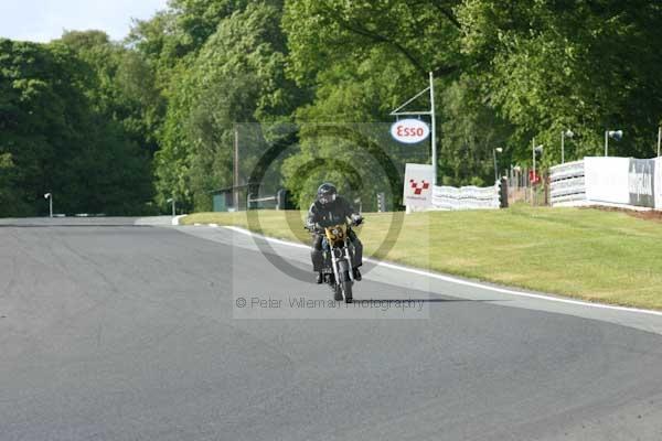 enduro digital images, endurodigitalimages, event digital images, eventdigitalimages, no limits, peter wileman photography, racing digital images, trackday digital images, trackday photos, vmcc banbury run